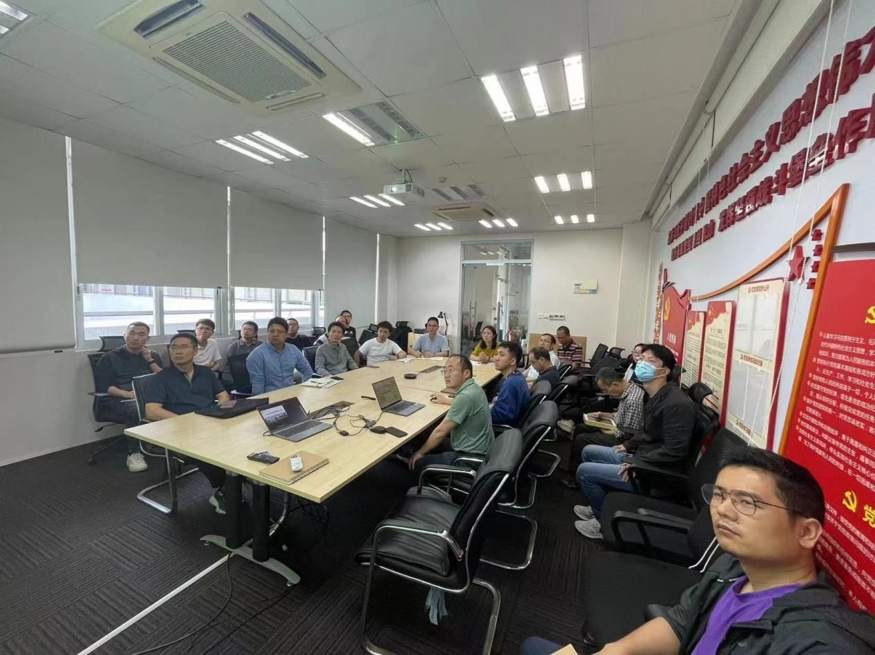 20855ad853933c06d82df740cb27784